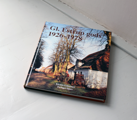 Bog: Gl. Estrup gods