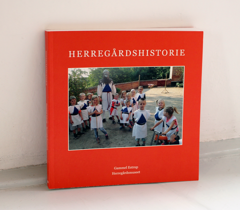 Bog: Herregårdshistorie 12