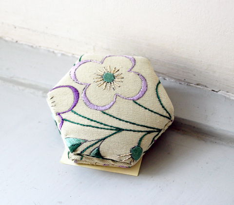 Nålepude af genbrugsstof