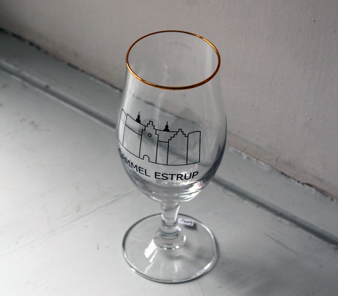 Ølglas med Gammel Estrup logo